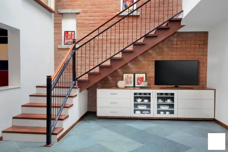 Staircase As Per Vastu A Complete Guide For Your Home 4 Odd Number In The Staircase