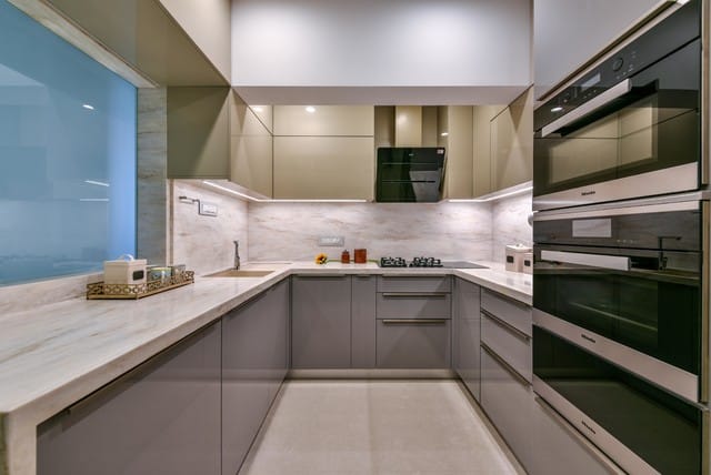Use A Glass Top Platform