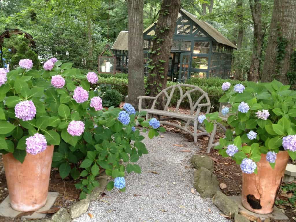 7 Different Types of Gardens: Names and Features 3 Woodland Gardens