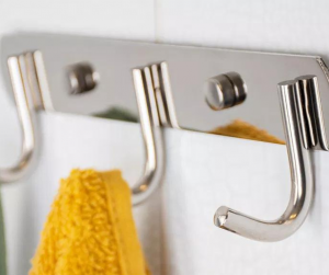 15 Bathroom Must-Haves: The Ultimate Bathroom Accessories List 2 Bathroom Hoocks