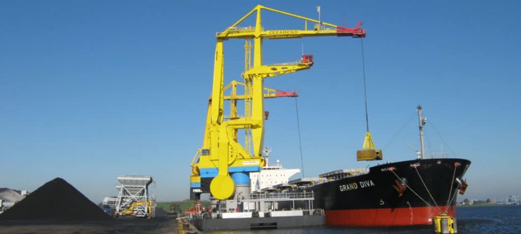 11 Different Types of Cranes Most Commonly Used in Construction 1