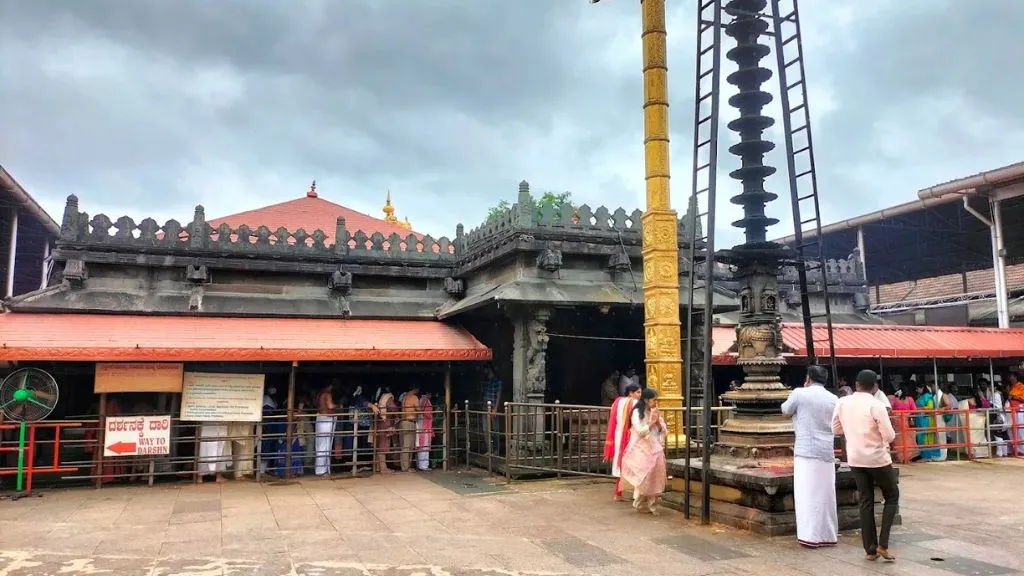 Mookambika Temple, Kollur