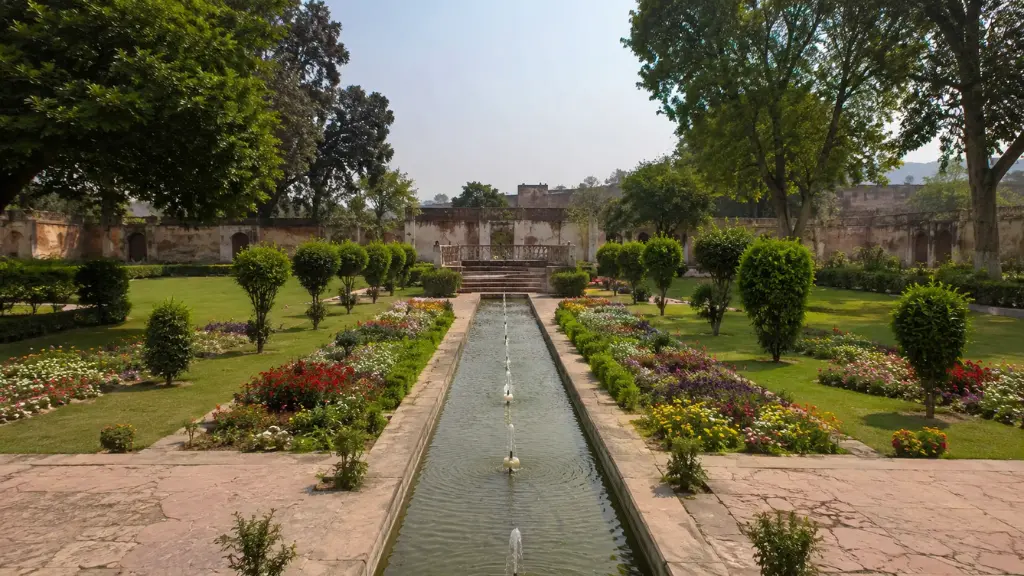 Mughal Gardens
